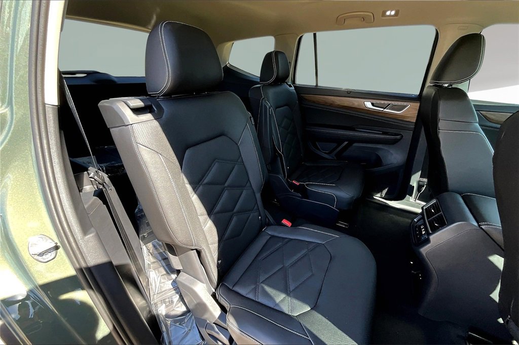 New 2026 Volkswagen Atlas SE image 10