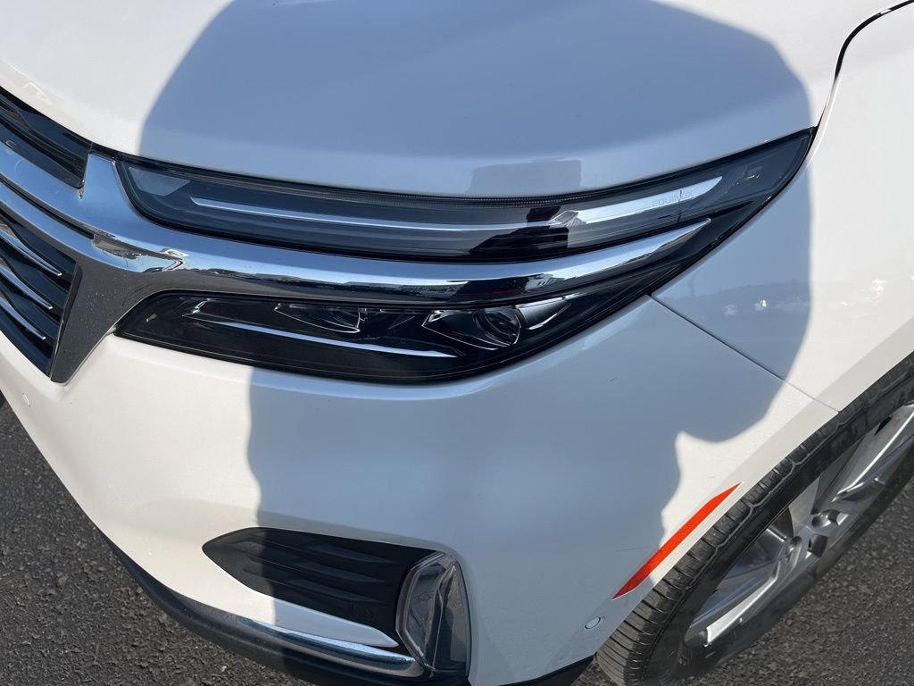 Used 2023 Chevrolet Equinox Premier image 13