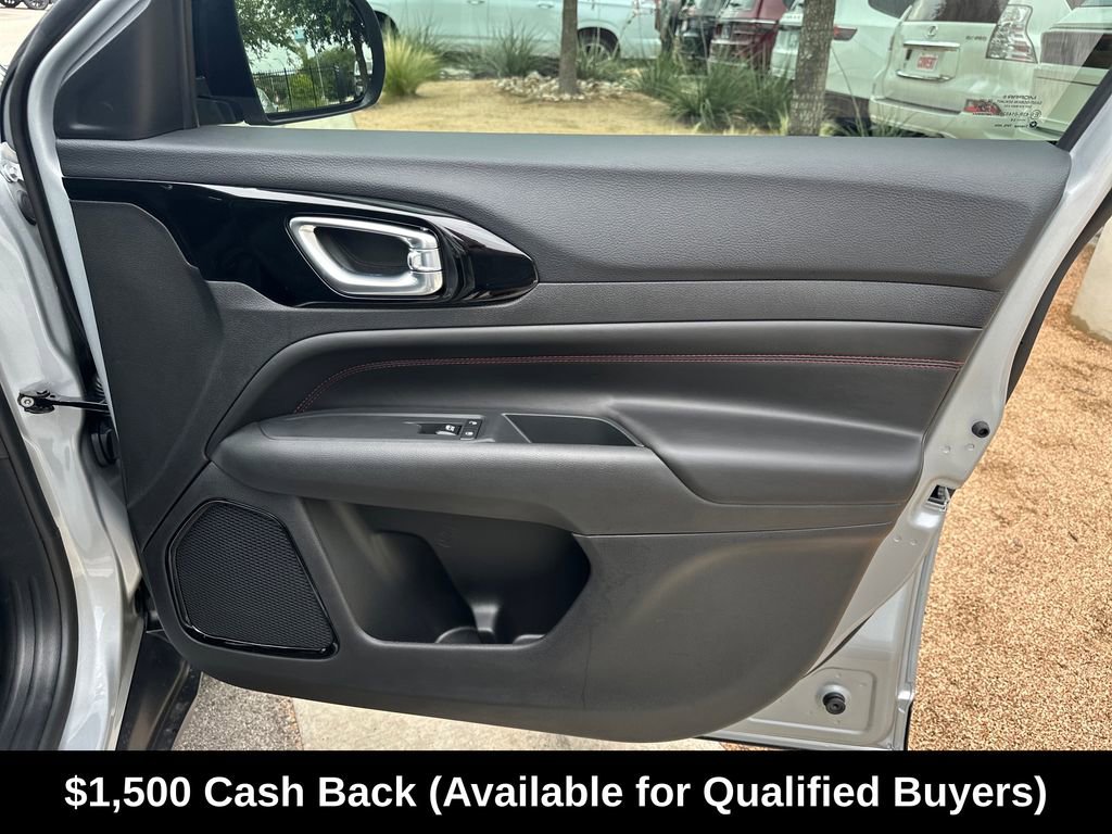New 2026 Jeep Compass Trailhawk AWD/4WD image 32
