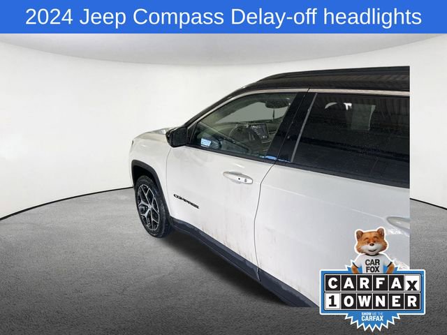 Used 2024 Jeep Compass Limited image 25