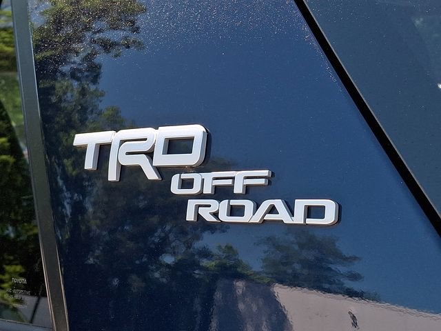 Used 2021 Toyota 4Runner TRD Off-Road Premium w/ Moonroof Package AWD/4WD image 36