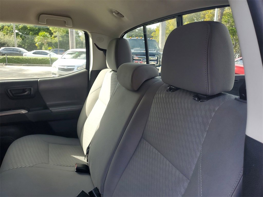 Certified 2022 Toyota Tacoma SR5 image 12