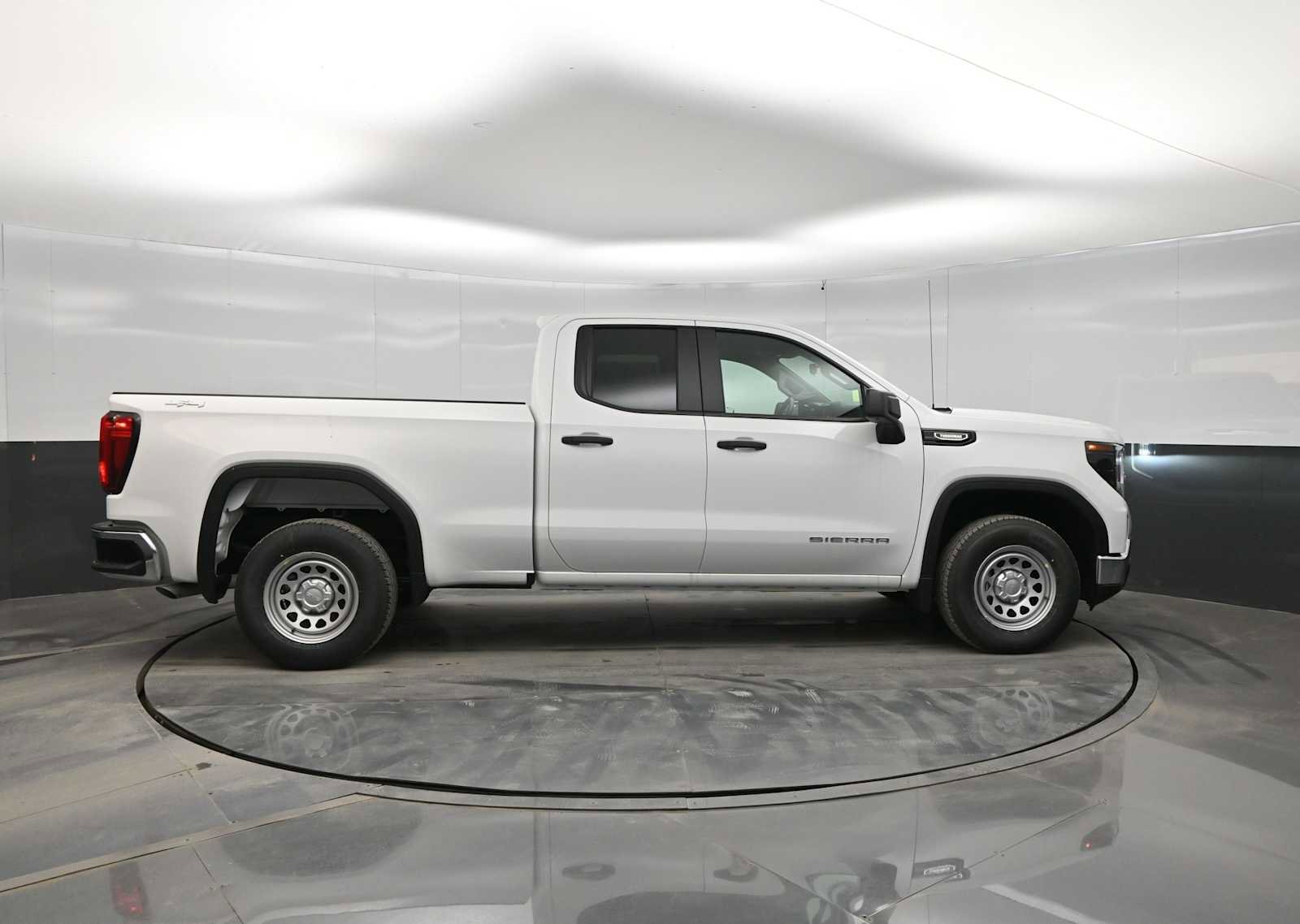 New 2026 GMC Sierra 1500 Pro w/ Pro Value Package AWD/4WD image 9