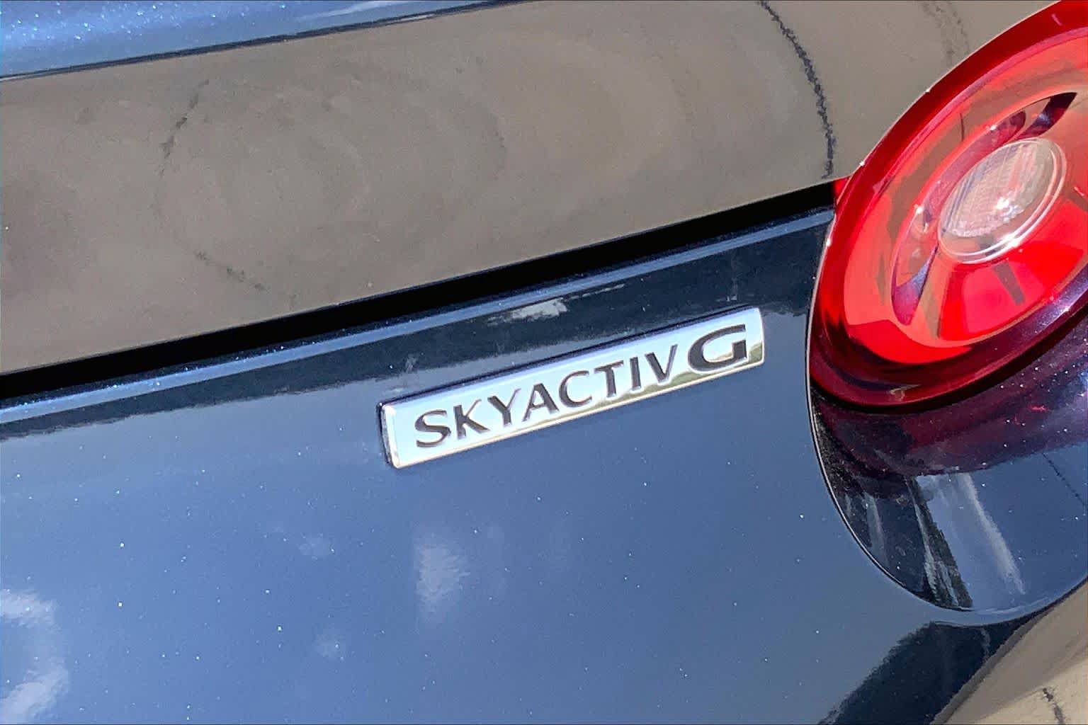 Certified 2025 MAZDA MX-5 Miata RF Grand Touring RWD image 9