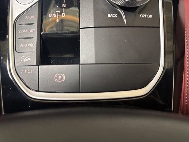 Certified 2023 BMW X4 xDrive30i w/ Convenience Package image 40