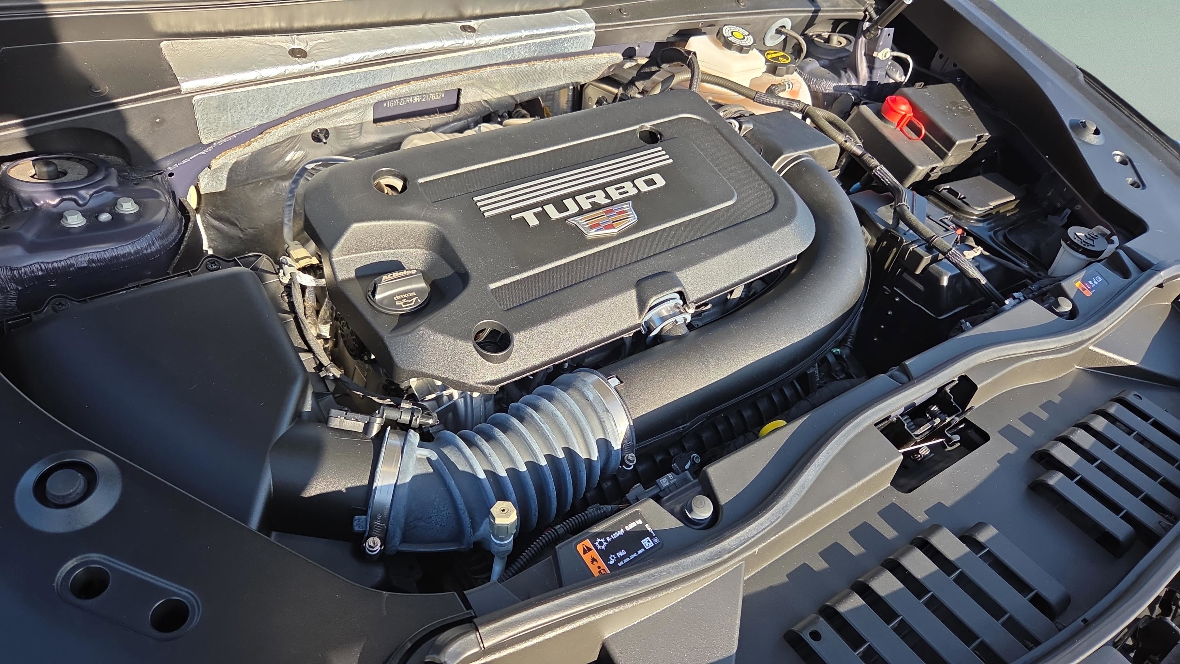 Used 2024 Cadillac XT4 Sport w/ Cold Weather Package image 26