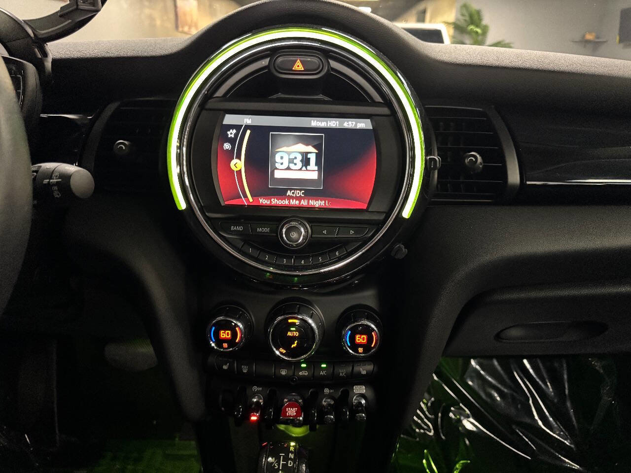 Used 2019 MINI Cooper S w/ Signature Upholstery Package image 25
