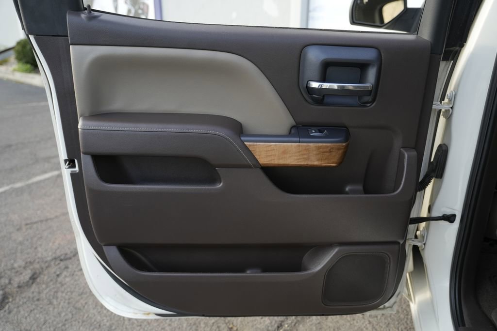 Used 2014 Chevrolet Silverado 1500 LTZ w/ LTZ Plus Package AWD/4WD image 22