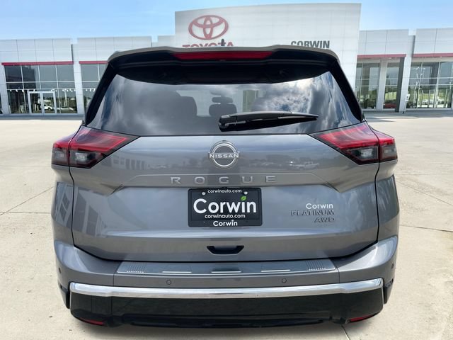 Used 2024 Nissan Rogue Platinum w/ Platinum Premium Package AWD/4WD image 4