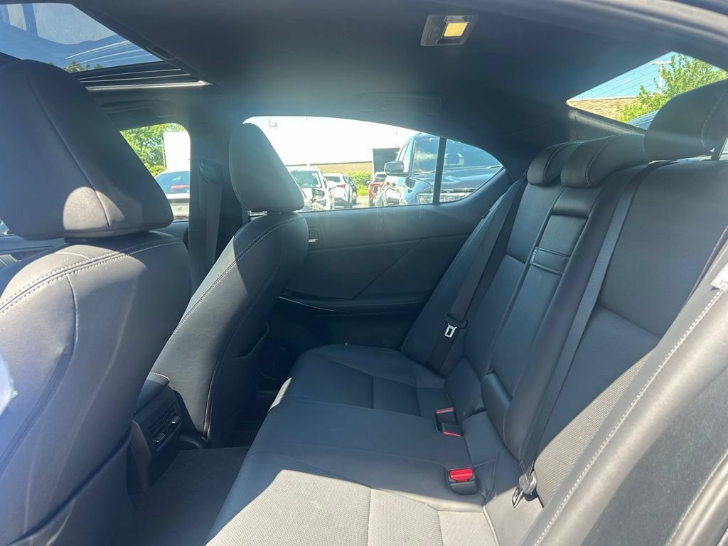 Used 2023 Lexus IS 300 AWD w/ Premium Package image 16