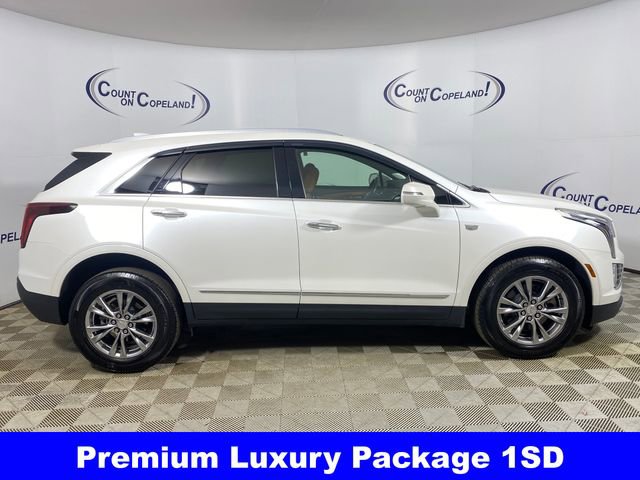 Certified 2020 Cadillac XT5 Premium Luxury w/ LPO, Floor Liner Package image 8