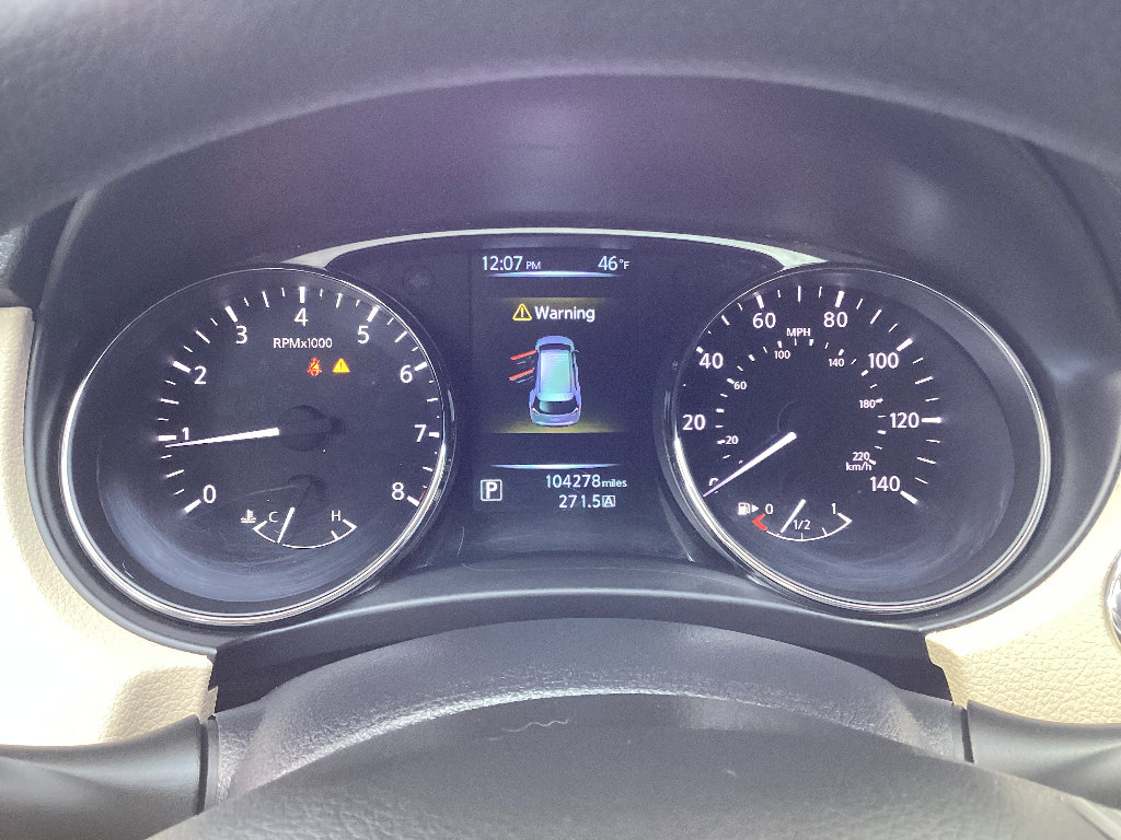 Used 2016 Nissan Rogue SV image 15