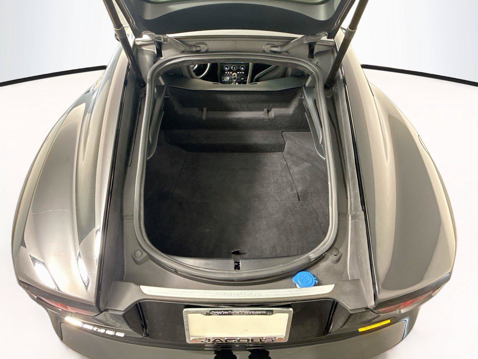 Used 2018 Jaguar F-TYPE 400 Sport RWD image 26