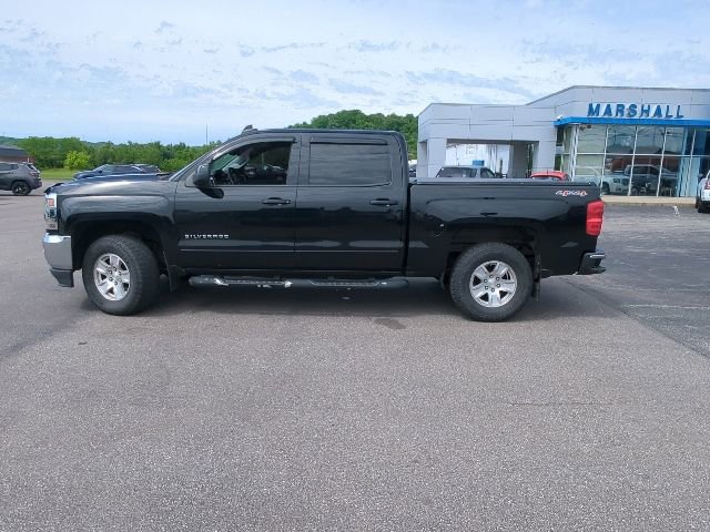 Used 2017 Chevrolet Silverado 1500 LT w/ All Star Edition AWD/4WD image 29
