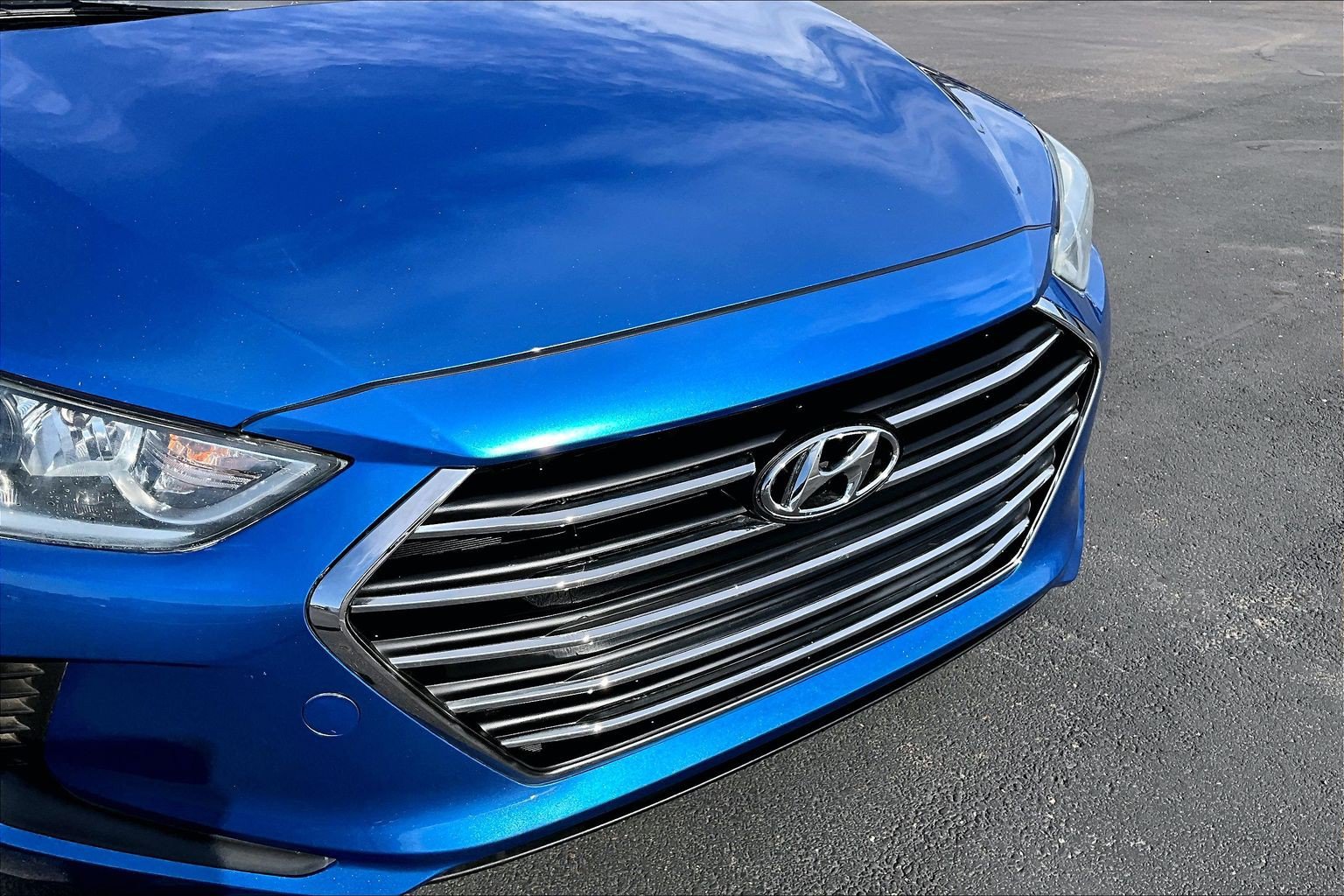 Used 2017 Hyundai Elantra SE FWD image 27
