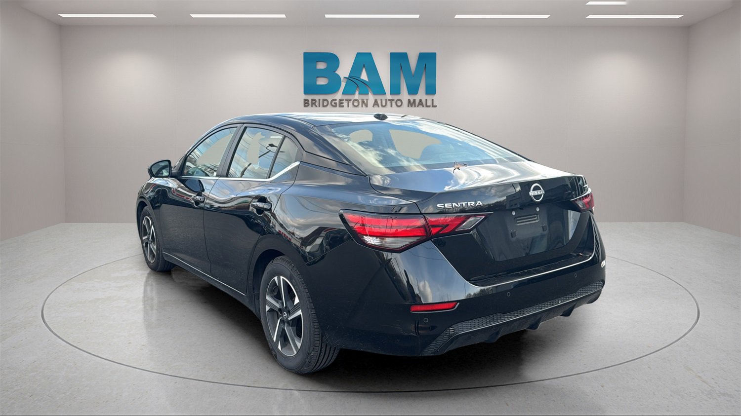 Used 2024 Nissan Sentra SV image 5