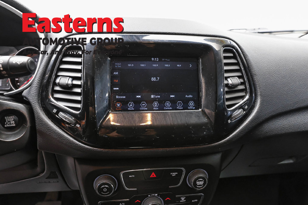 Used 2020 Jeep Compass Latitude AWD/4WD image 14