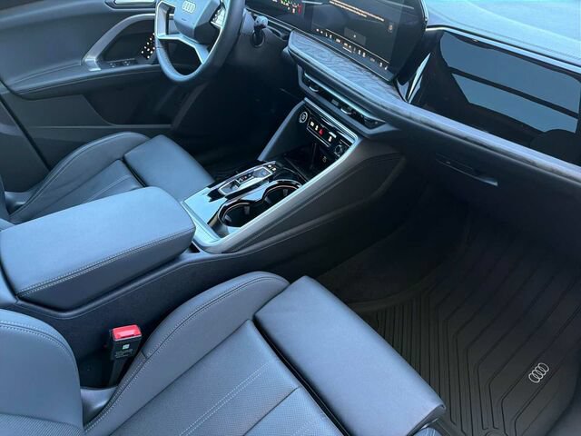 Used 2025 Audi Q5 Premium Plus AWD/4WD image 20