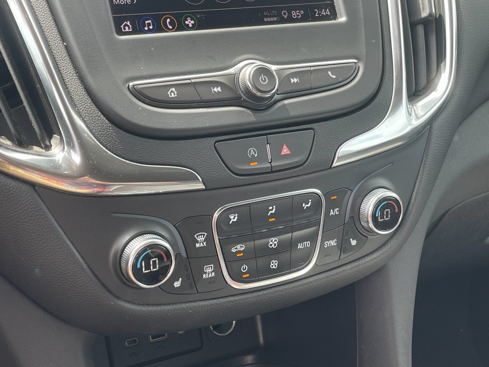 Used 2024 Chevrolet Equinox LT AWD/4WD image 22