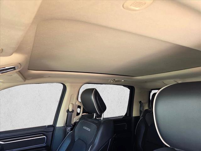 Used 2021 RAM 1500 Laramie AWD/4WD image 15