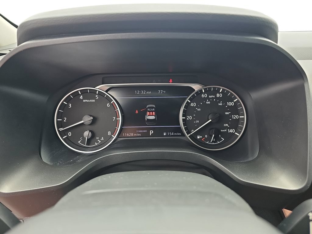 Used 2025 Nissan Rogue S FWD image 19