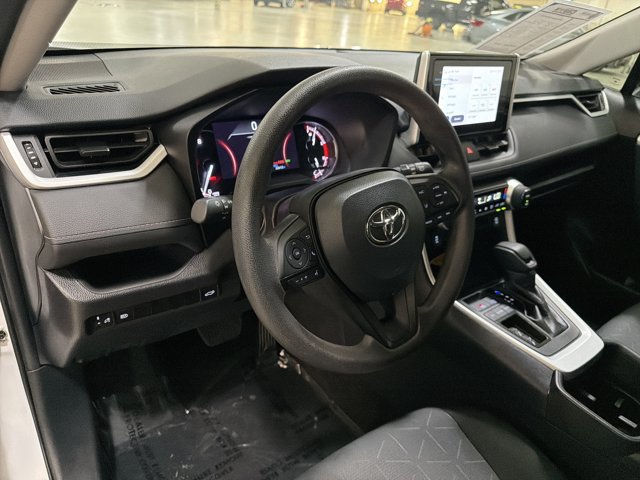 Used 2024 Toyota RAV4 XLE w/ Convenience Package FWD image 15