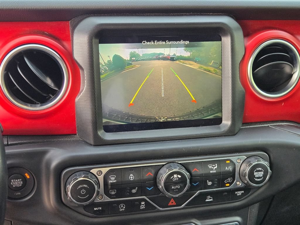 Used 2023 Jeep Wrangler Unlimited Rubicon w/ LED Lighting Group AWD/4WD image 24
