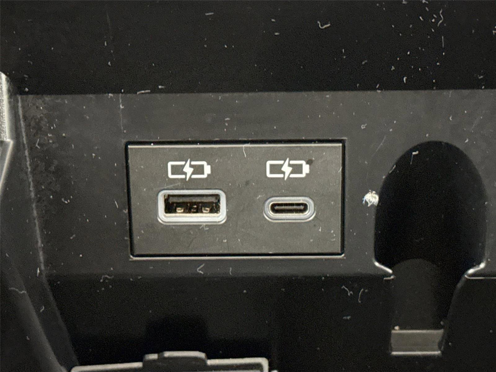 Certified 2024 Toyota Sequoia Limited image 36