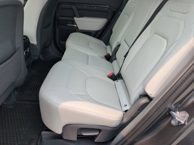 New 2026 Land Rover Defender 110 X-Dynamic SE AWD/4WD image 15