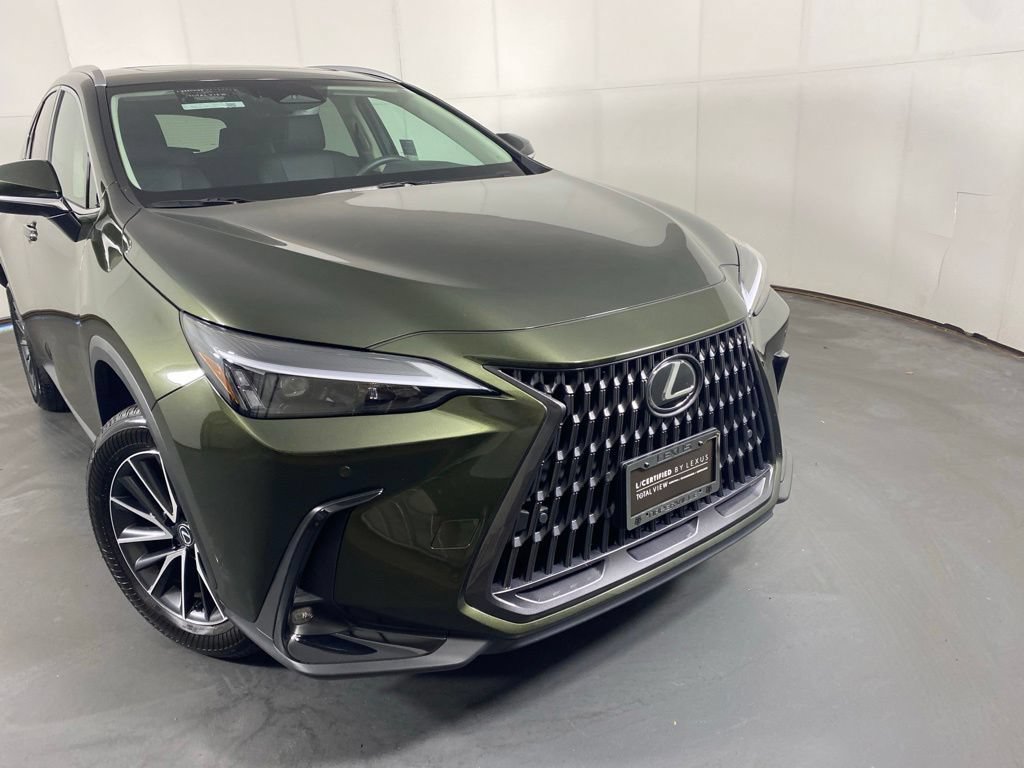 Certified 2025 Lexus NX 250 FWD w/ Accessory Package (K3) image 3