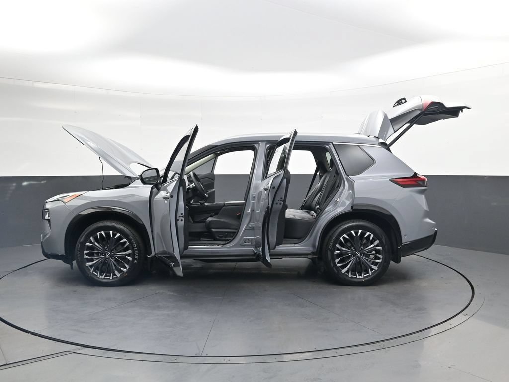 Certified 2024 Nissan Rogue Platinum w/ Platinum Premium Package AWD/4WD image 50