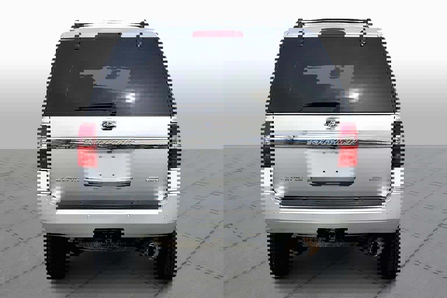 Used 2016 Ford Expedition Platinum image 5