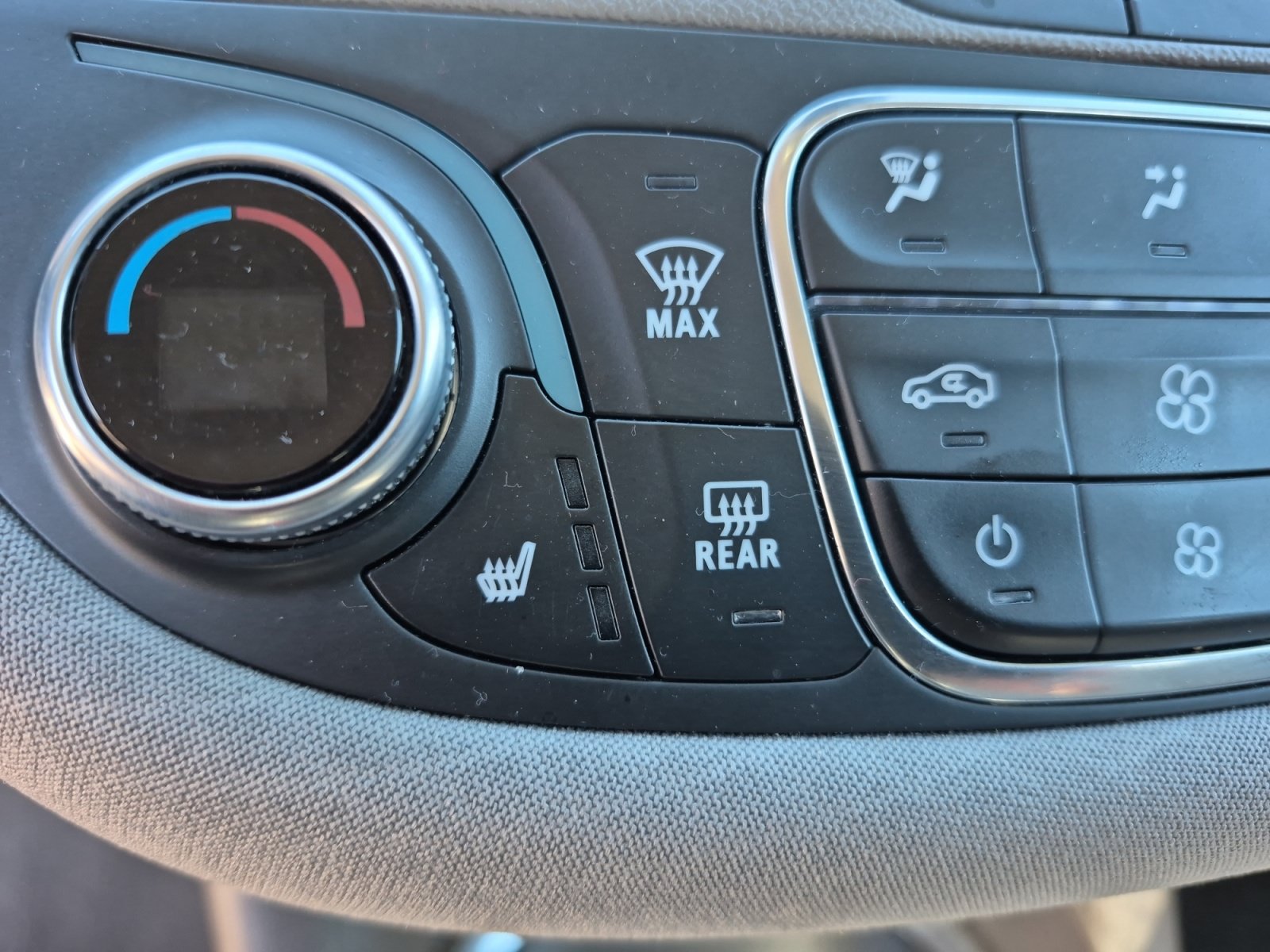 Used 2024 Chevrolet Malibu LT FWD image 31