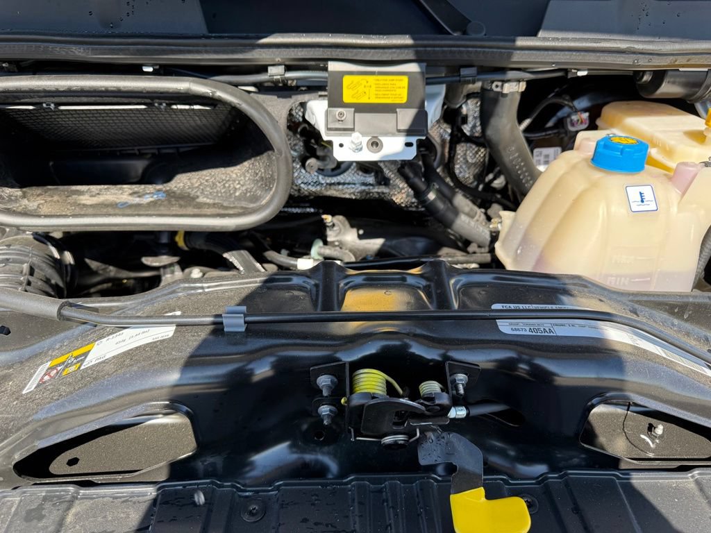 New 2026 RAM ProMaster 2500 w/ Convenience Group FWD image 23