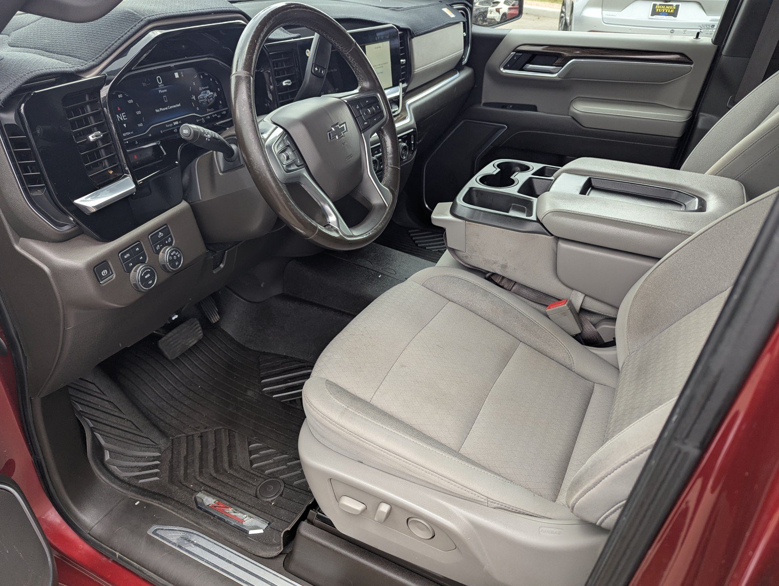 Used 2022 Chevrolet Silverado 1500 RST w/ Z71 Off-Road Package AWD/4WD image 9