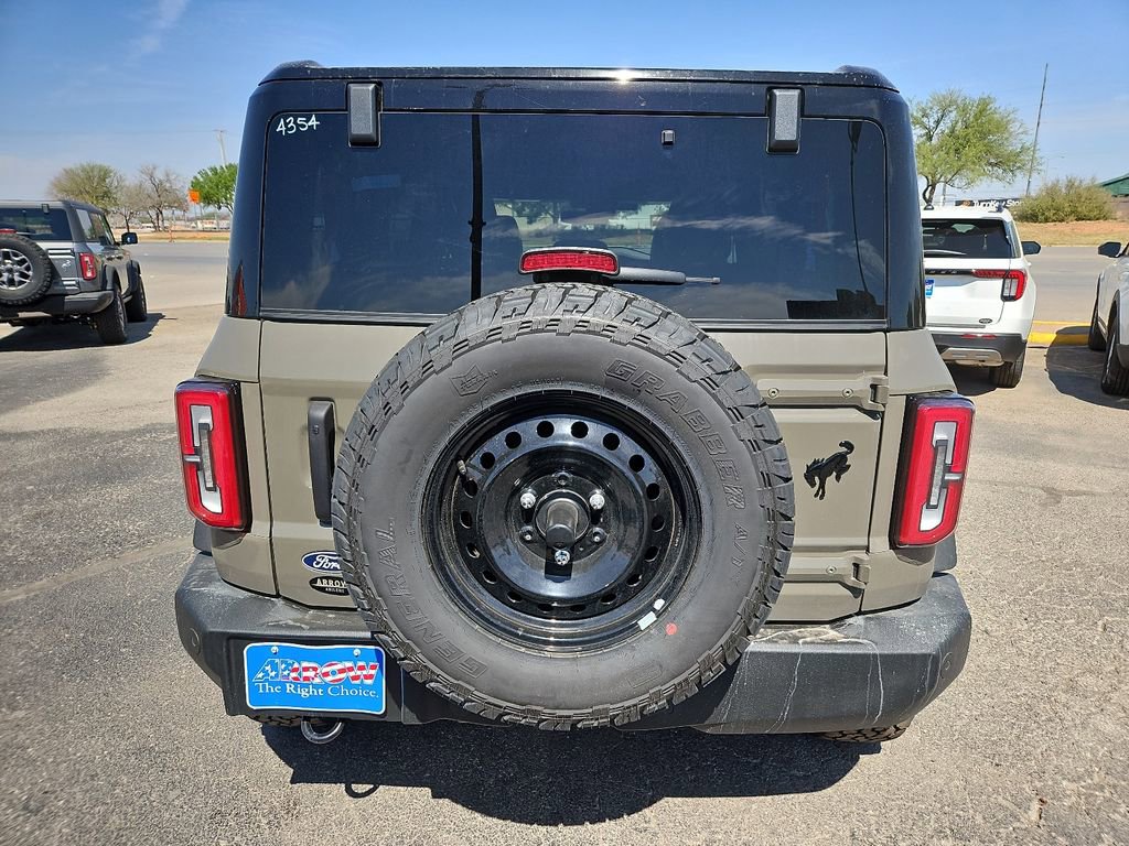 New 2026 Ford Bronco Outer Banks image 10