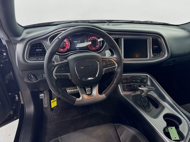 Used 2015 Dodge Challenger SRT Hellcat RWD image 23