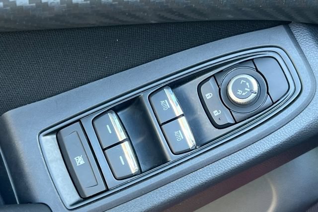 Used 2024 Subaru Ascent Premium w/ Convenience Package AWD/4WD image 12