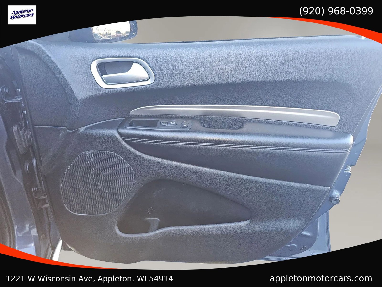 Used 2020 Dodge Durango SXT image 30