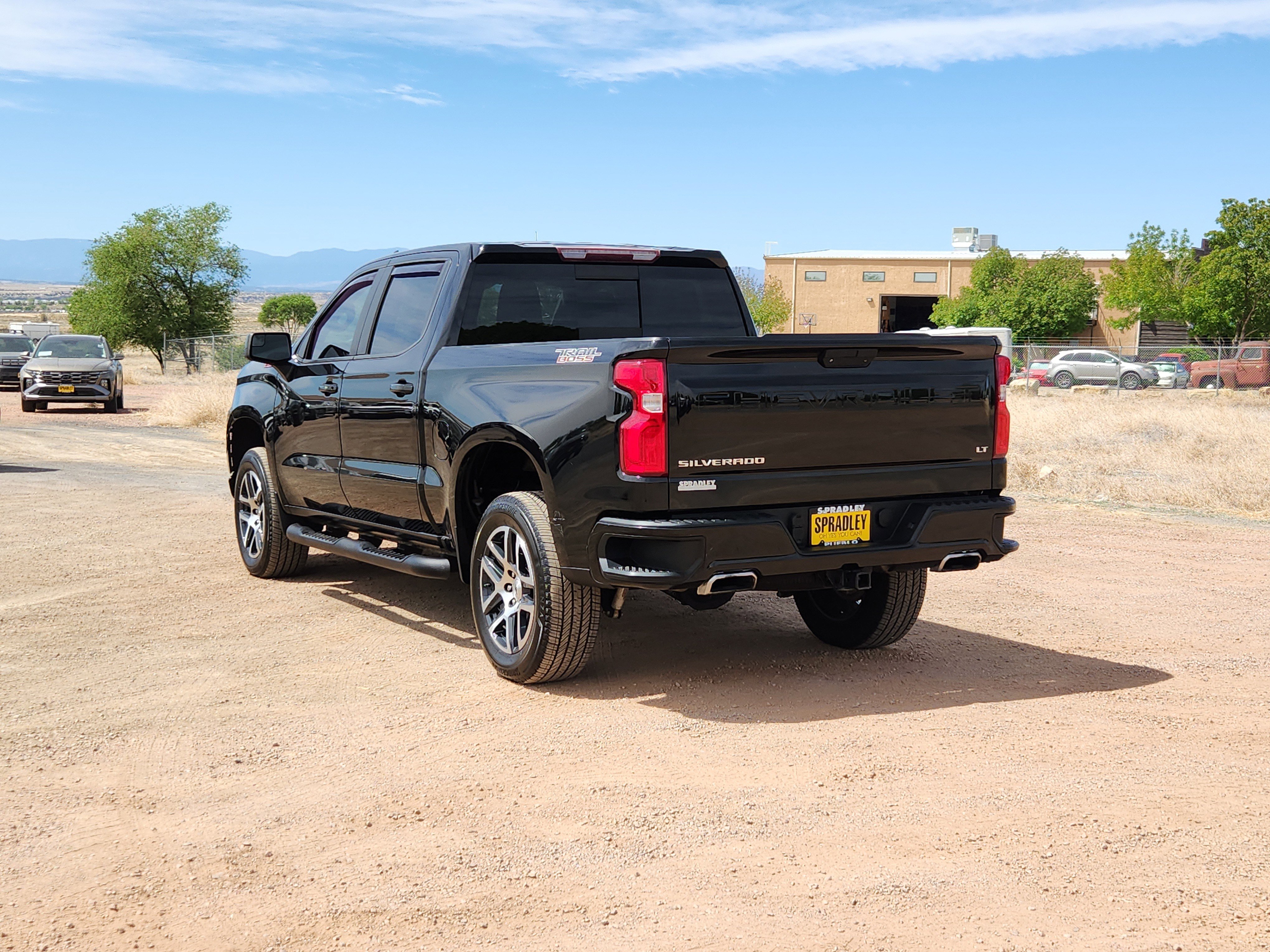 Used 2020 Chevrolet Silverado 1500 LT Trail Boss AWD/4WD image 3