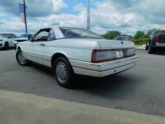 Used 1987 Cadillac Allante image 6
