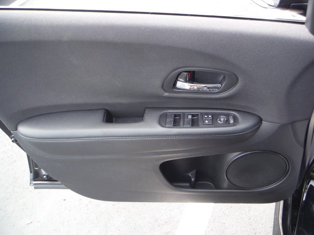 Used 2022 Honda HR-V Sport image 13