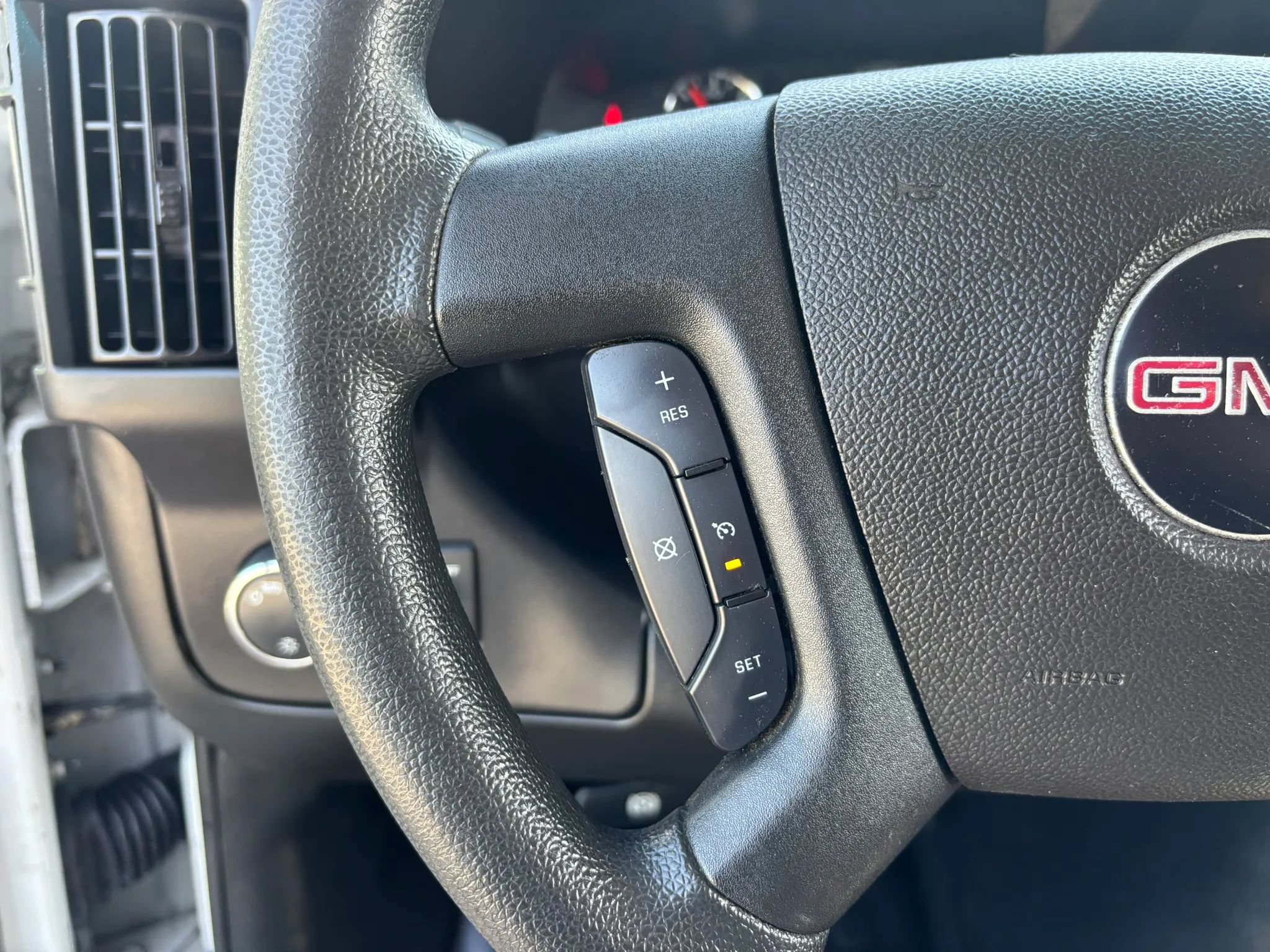 Used 2021 GMC Savana 2500 w/ Driver Convenience Package RWD image 24