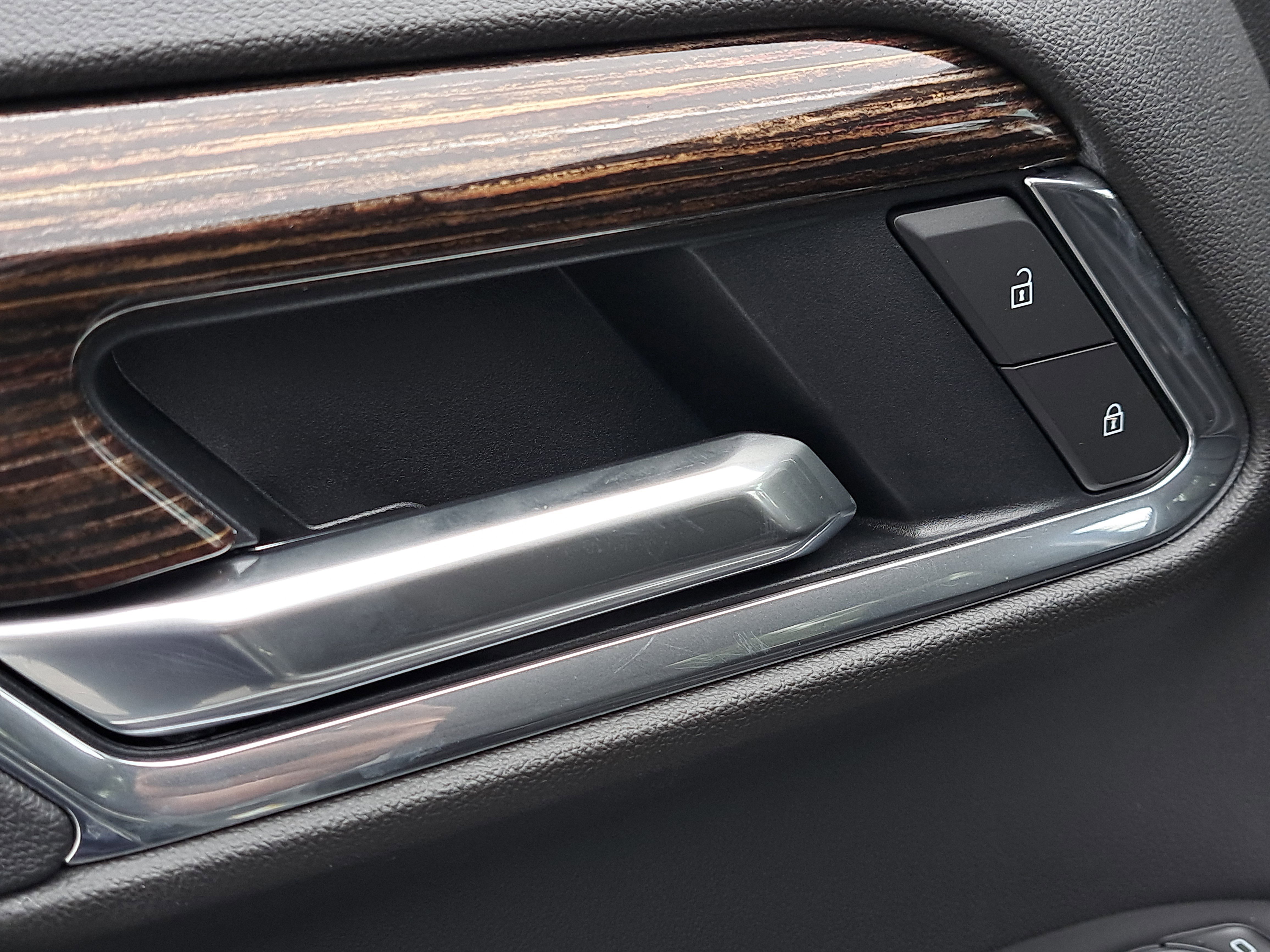 New 2025 GMC Sierra 1500 Elevation w/ LPO, Elevation Black Package image 19