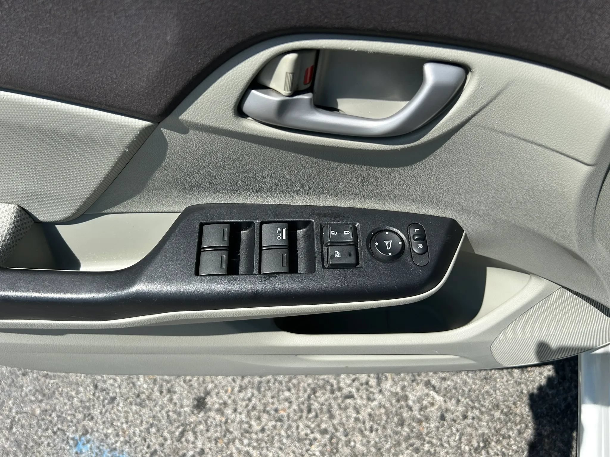 Used 2012 Honda Civic LX image 17