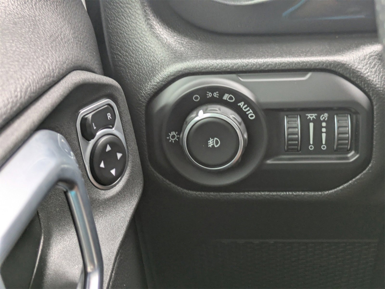 Used 2021 Jeep Wrangler Unlimited Rubicon image 27