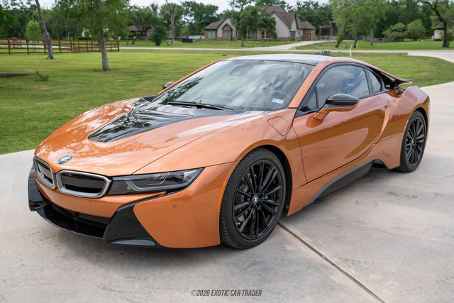 Used 2019 BMW i8 Coupe AWD/4WD image 14