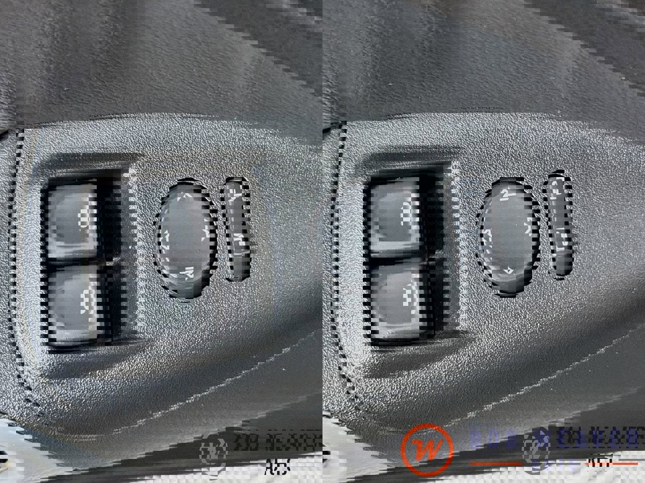 Used 2010 Chevrolet Corvette Grand Sport w/ Preferred Equipment Group image 18