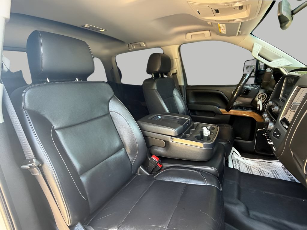 Used 2018 Chevrolet Silverado 2500 LTZ w/ Duramax Plus Package AWD/4WD image 10