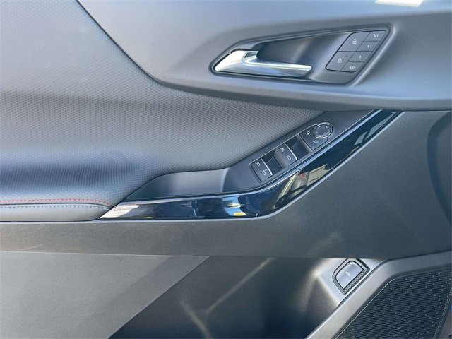 Used 2025 Chevrolet Equinox RS w/ Safety and Technology Package image 25